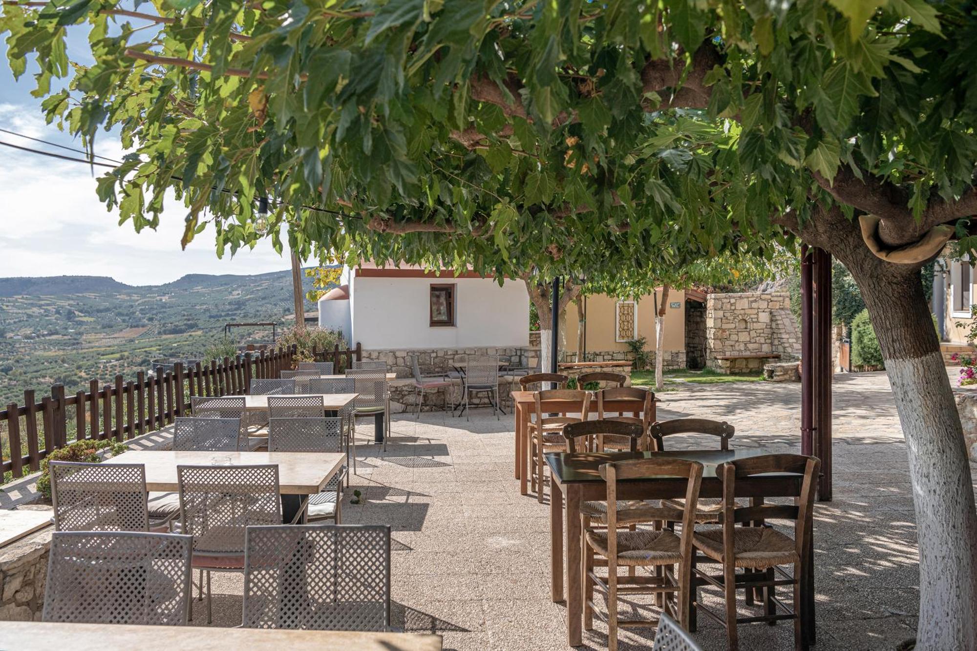Earino Appartement Kato Asites Buitenkant foto